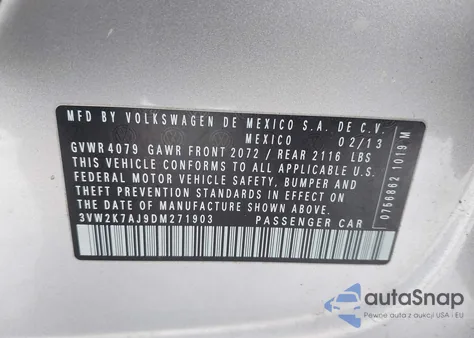 2013 Volkswagen Jetta 2.0L S z USA, uszkodzony, nr VIN 3VW2K7AJ9DM271903